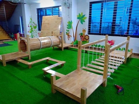 Bộ vận động liên hoàn ngoài trời bằng gỗ 